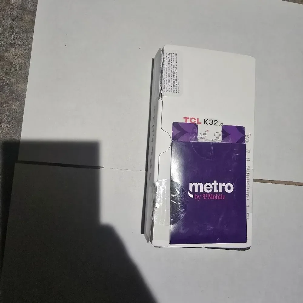 Metro by T-Mobile TCL K32 5G Blue 6.7